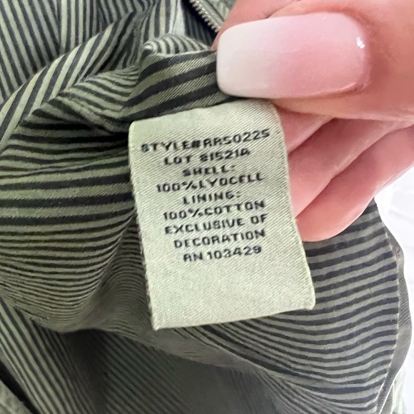 Marrakech Expedition Anorak
Jacket Olive Green Size Small - Picture 11 of 11